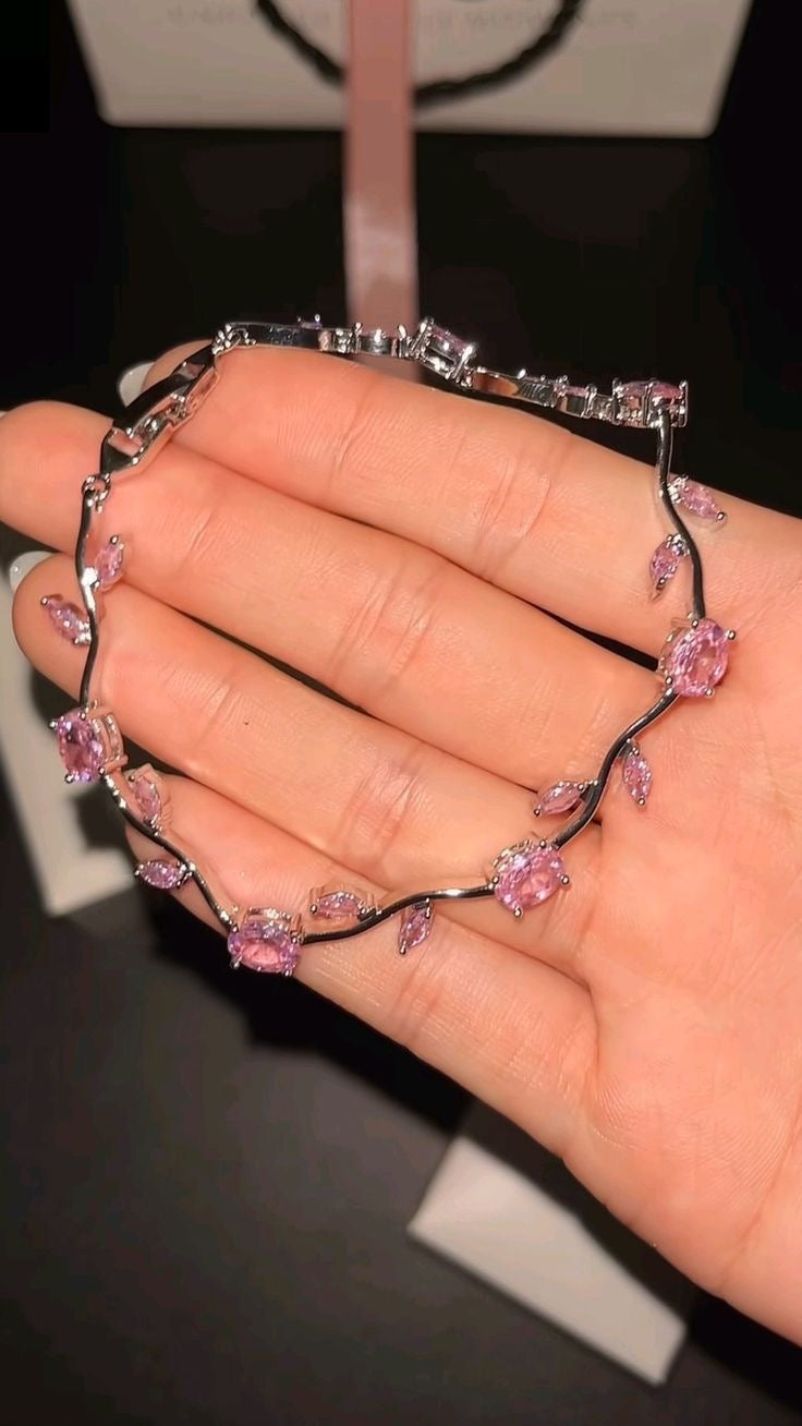 Tulip bracelet