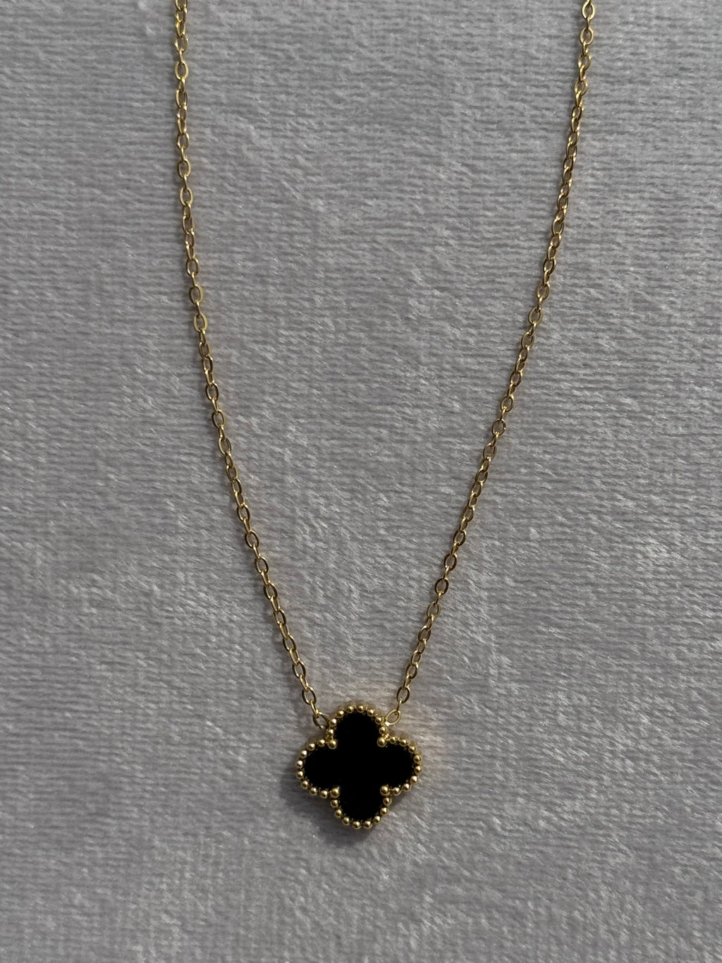 Clove-pendant