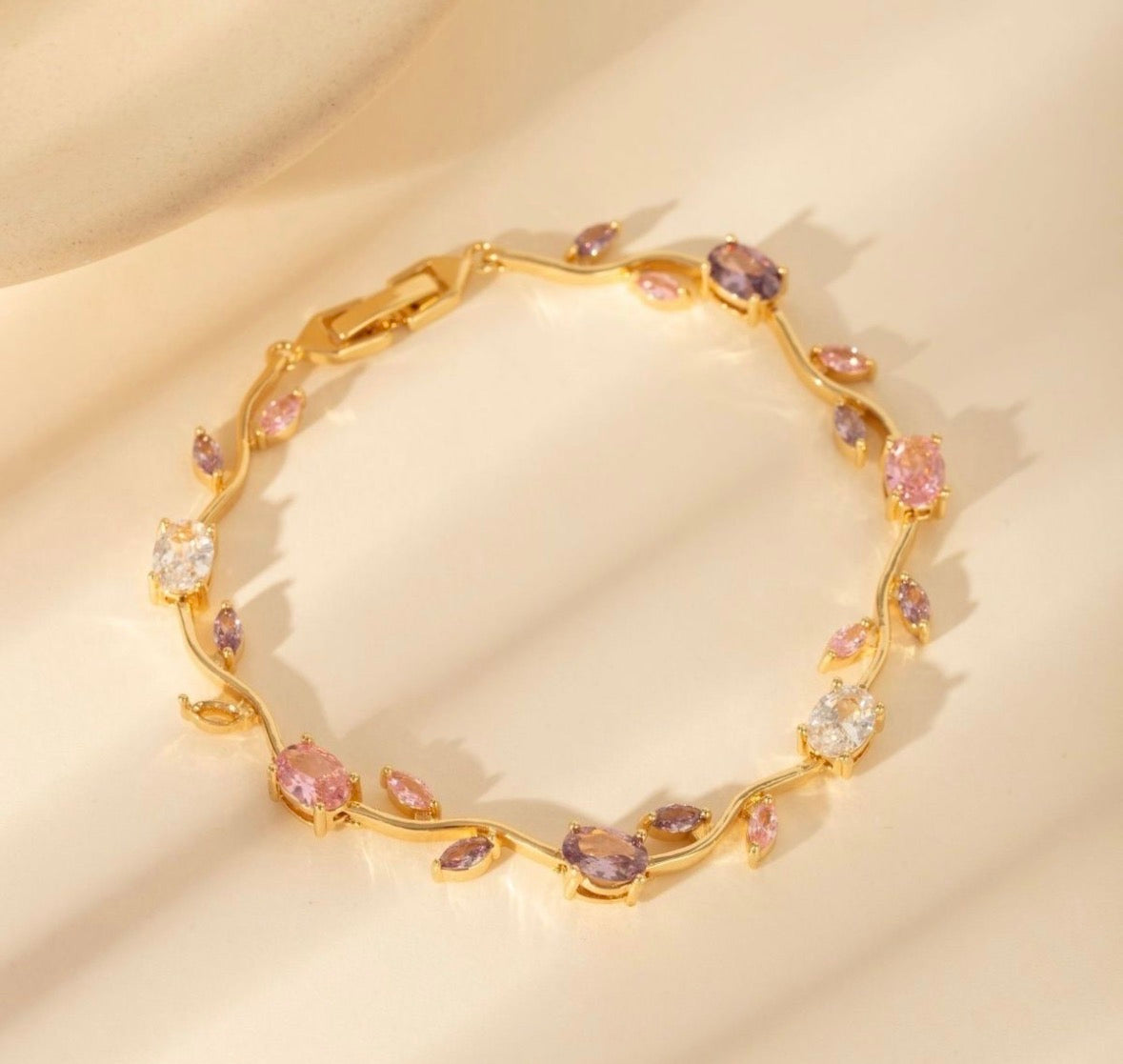 Tulip bracelet