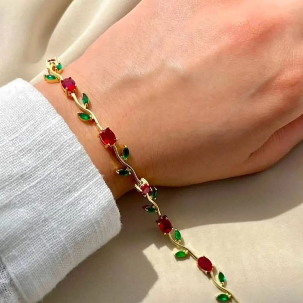 Tulip bracelet