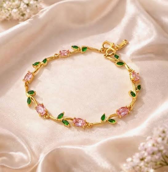 Tulip bracelet