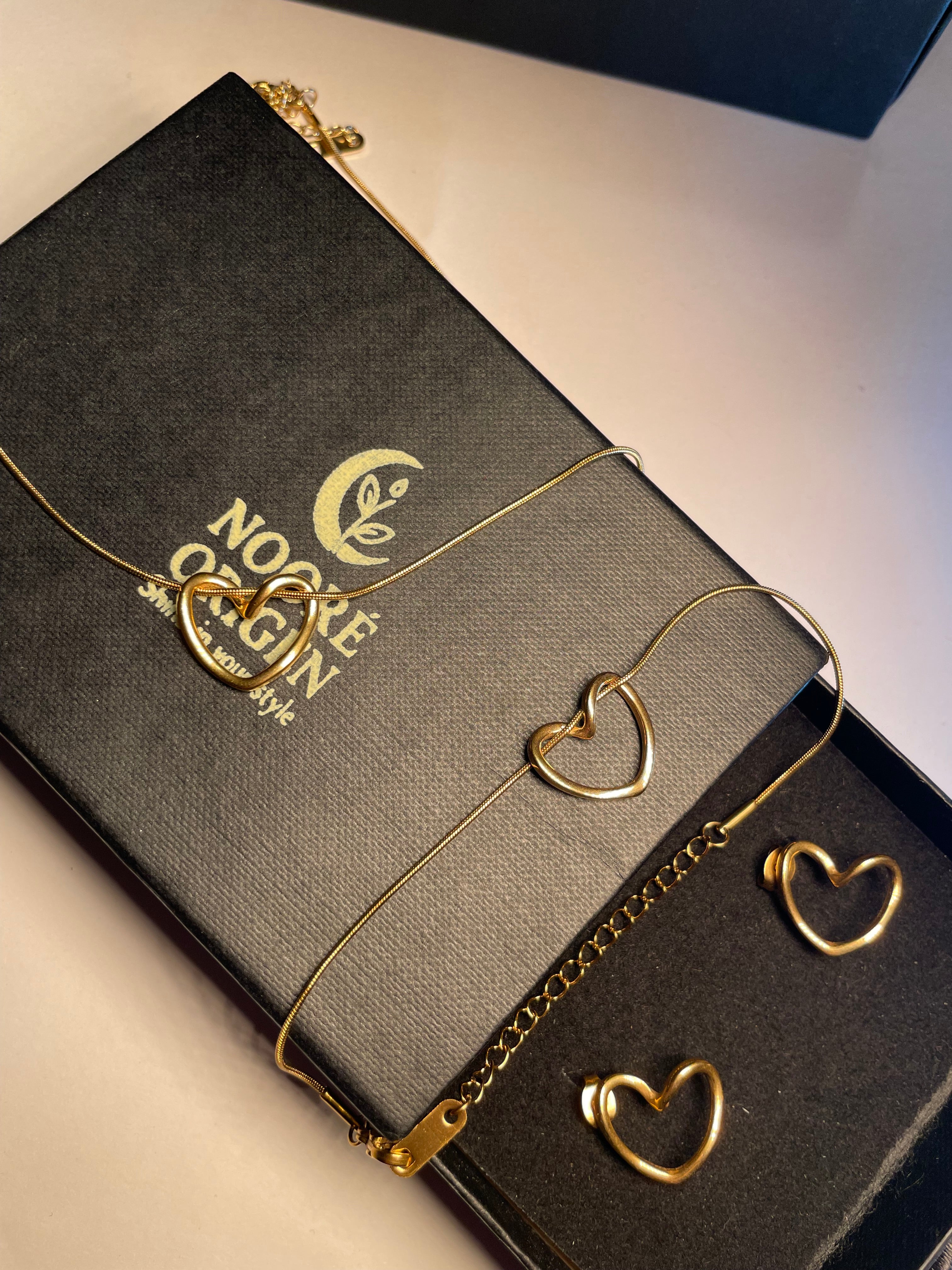 The "Amore" Heart Pendant & Earring Set