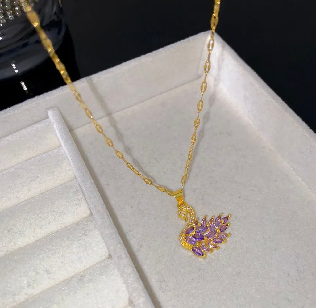 Swan necklace zircon