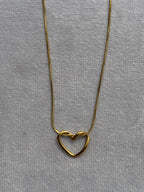 Heart-knot pendant