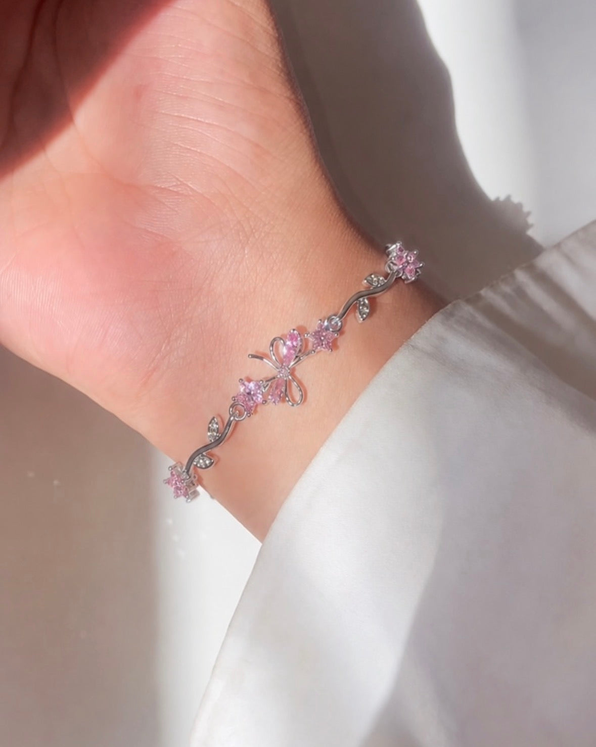Bow bracelet zircon