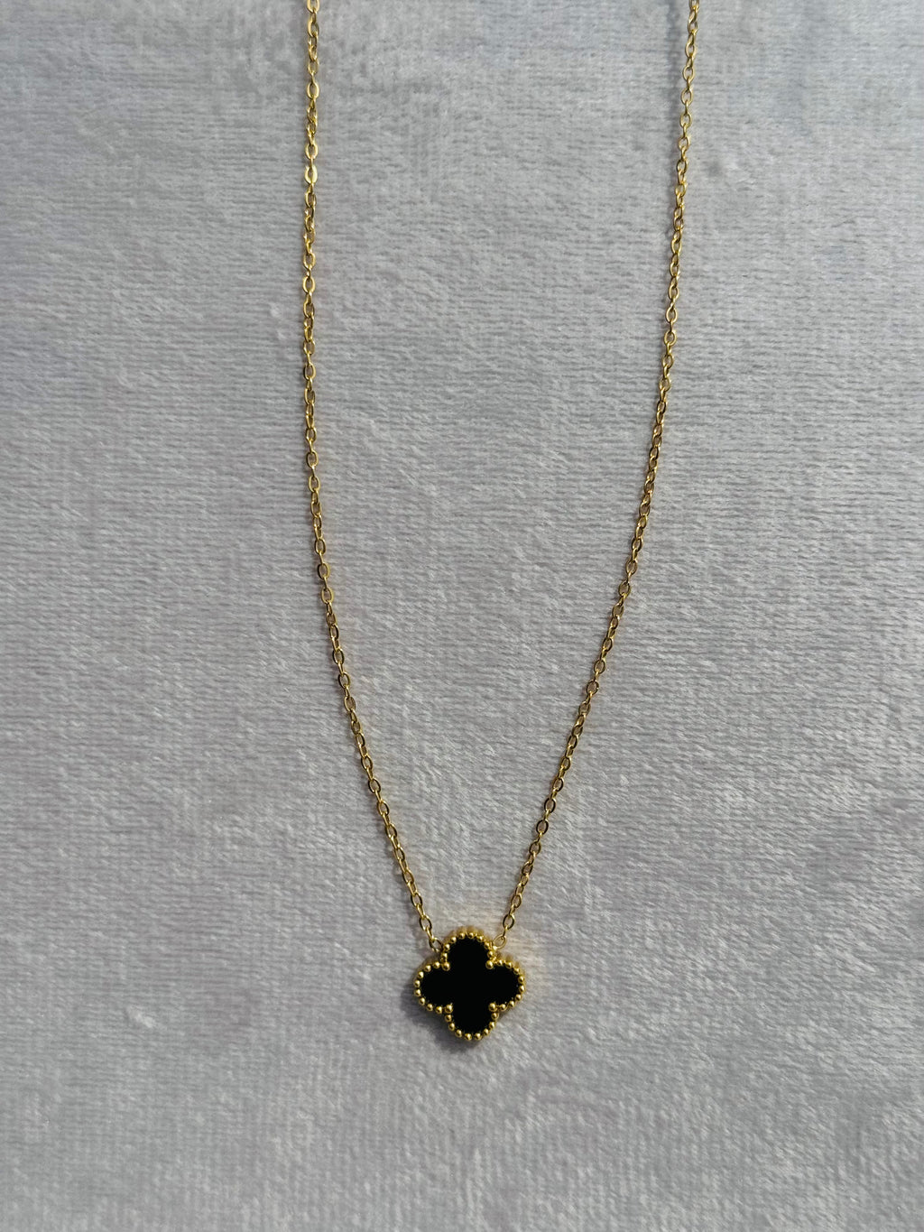 Clove-pendant