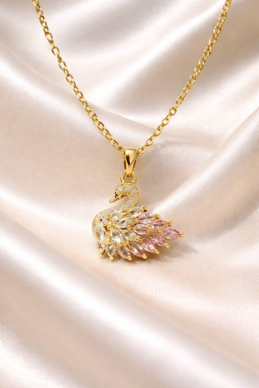 Swan necklace zircon