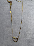 Heart-knot pendant